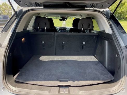Used 2022 Chevrolet TrailBlazer LT w/ Convenience Package FWD image 24