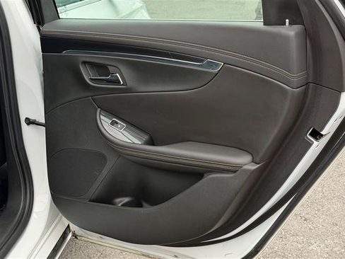 Used 2018 Chevrolet Impala LT w/ LT Leather Package FWD image 37