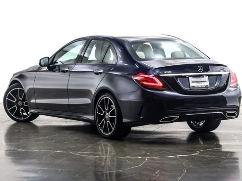 Used 2020 Mercedes-Benz C 300 Sedan image 12