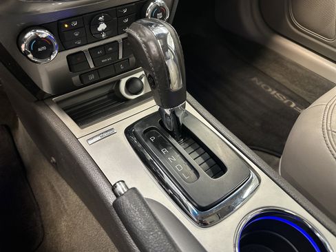 Used 2012 Ford Fusion SEL image 29