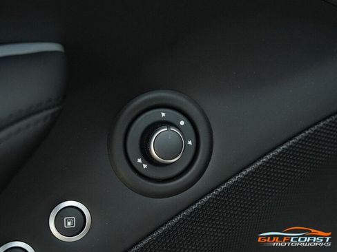 Used 2017 Ferrari California T RWD image 24