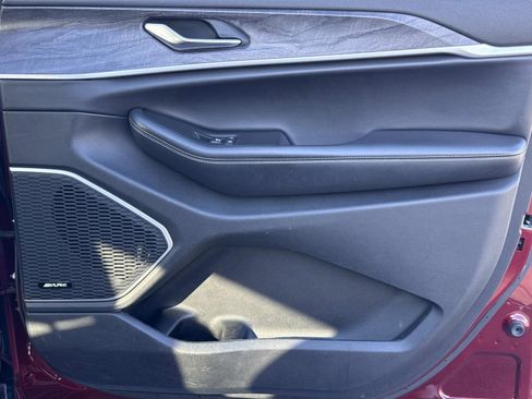 Used 2021 Jeep Grand Cherokee L Limited image 24