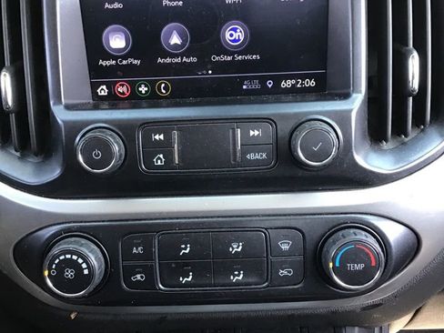 Used 2021 Chevrolet Colorado LT w/ Fleet Safety Package image 9