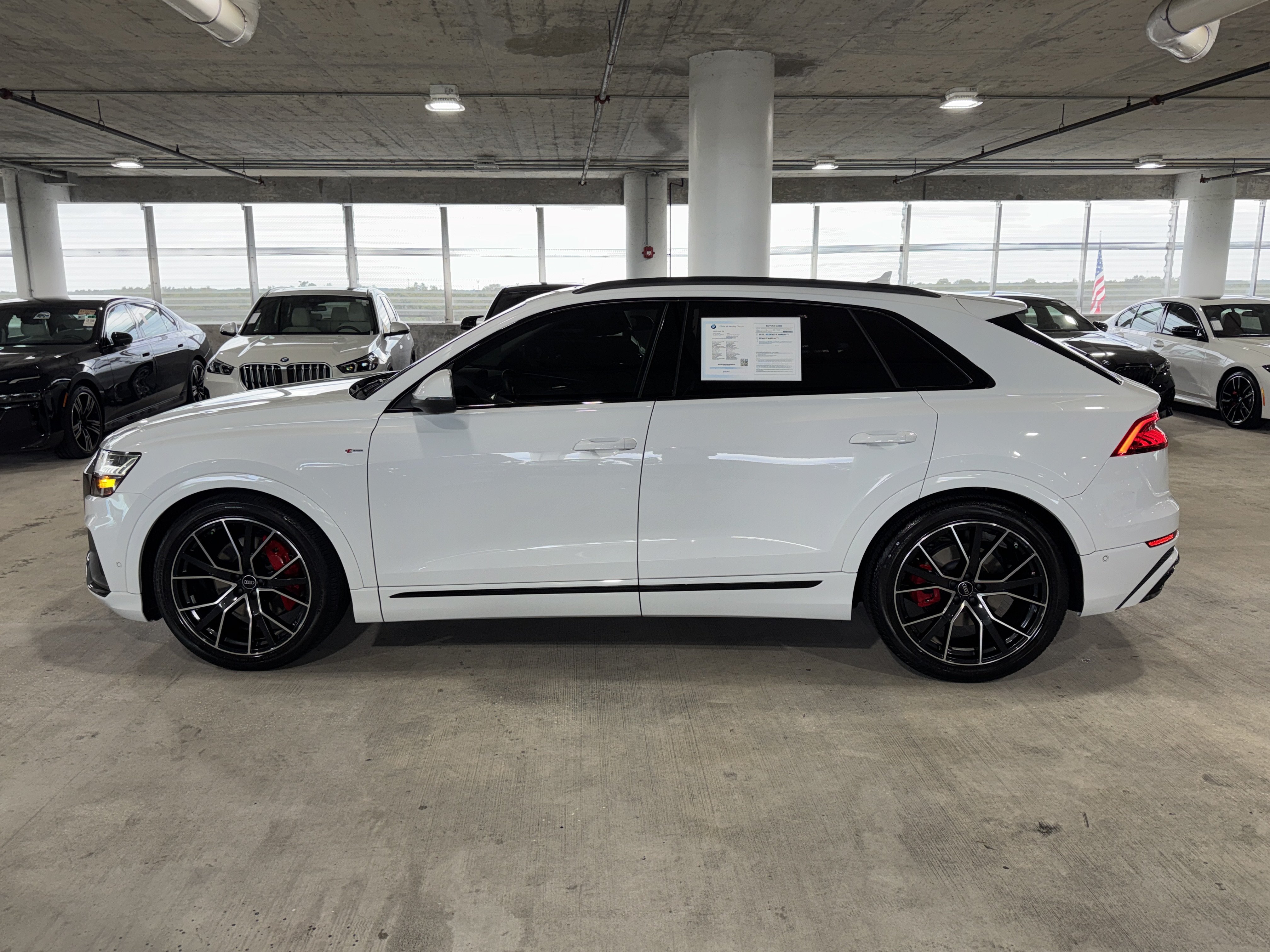Used 2023 Audi Q8 Prestige AWD/4WD image 5