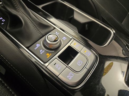 Used 2021 Kia Telluride SX w/ Nightfall Edition Package image 31