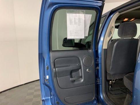 Used 2003 Dodge Ram 2500 Truck SLT image 19