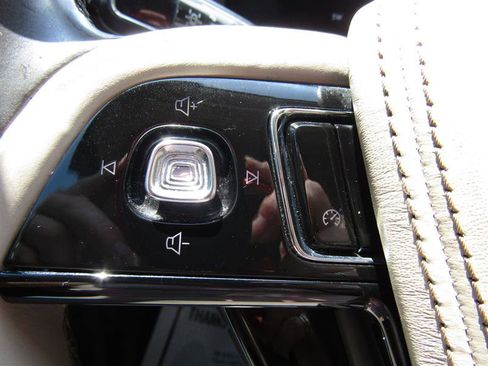 Used 2020 Lincoln Aviator Reserve image 15