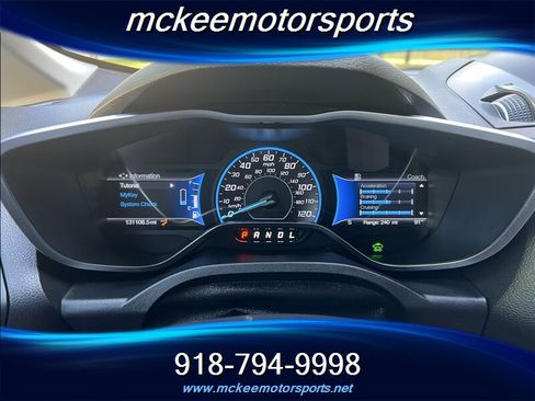 Used 2017 Ford C-MAX Titanium w/ Equipment Group 301A FWD image 11