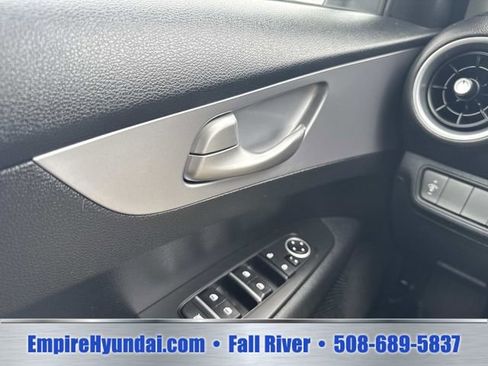 Used 2024 Kia Forte LXS FWD image 31