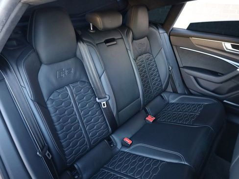 Used 2022 Audi RS 7 Sportback w/ RS 7 Executive Package image 24
