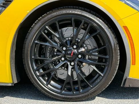 Used 2017 Chevrolet Corvette Z06 RWD image 18