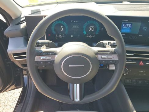 Used 2025 Hyundai Sonata SEL FWD image 11