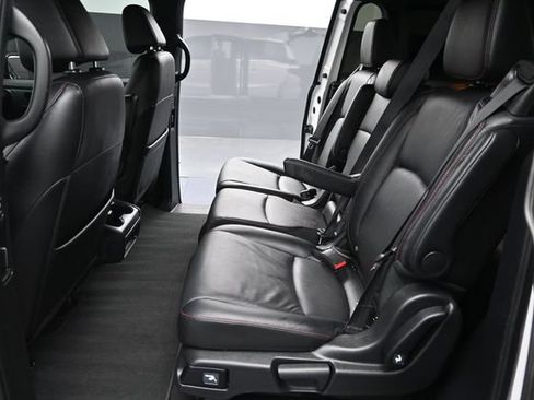 Used 2024 Honda Odyssey Sport image 23