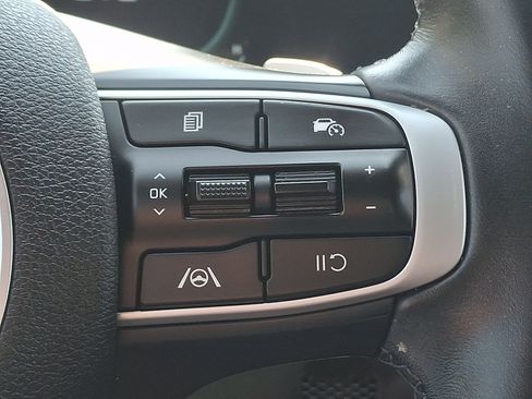 Used 2023 Kia Sportage EX AWD/4WD image 22