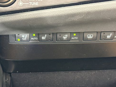 Used 2024 Lexus ES 300h w/ Accessory Package (Z2) FWD image 22