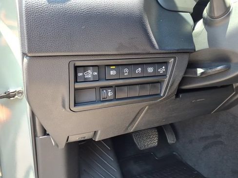 Used 2024 Toyota Tundra SR5 w/ SR5 Convenience Package AWD/4WD image 16