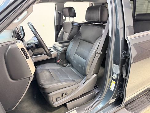 Used 2018 GMC Sierra 3500 Denali w/ Duramax Plus Package image 21