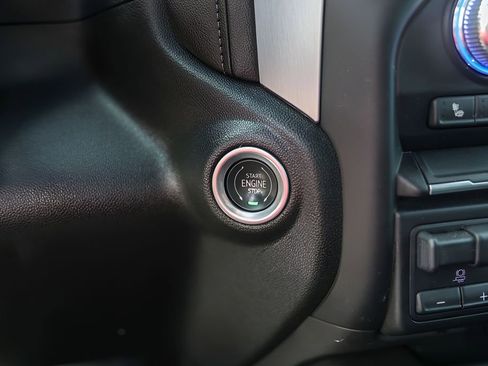 Used 2022 GMC Sierra 1500 SLT image 21