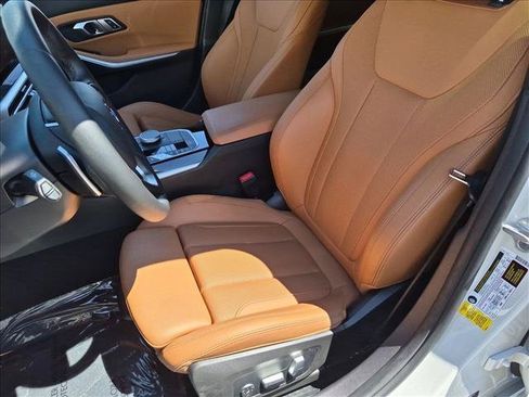 Used 2023 BMW 330i Sedan w/ Premium Package RWD image 16