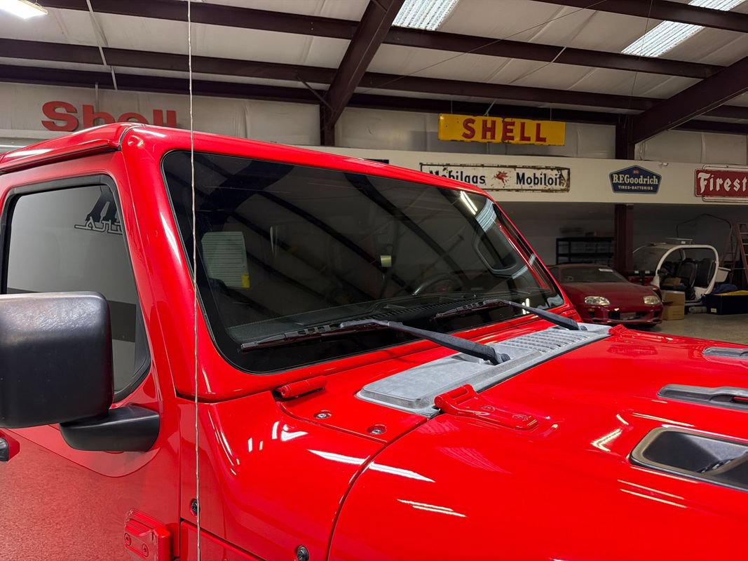 Used 2018 Jeep Wrangler Unlimited Rubicon AWD/4WD image 44