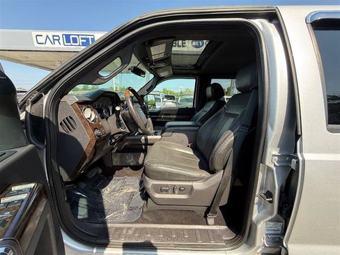 Used 2016 Ford F250 Platinum w/ FX4 Off-Road Package AWD/4WD image 18