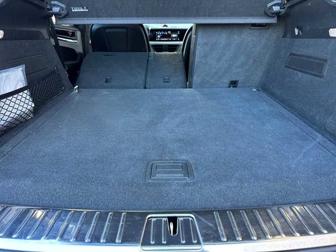 Certified 2025 Porsche Cayenne S image 16