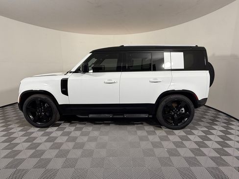 New 2026 Land Rover Defender 110 X-Dynamic SE AWD/4WD image 2