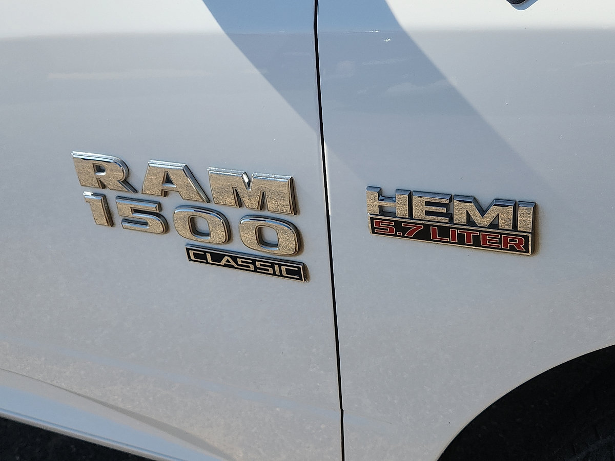 Used 2023 RAM 1500 Classic SLT w/ Trailer & Traction Group RWD image 9