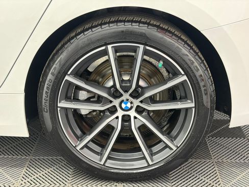 Used 2019 BMW 330i xDrive Sedan w/ Premium Package AWD/4WD image 36