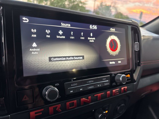 Used 2025 Nissan Frontier PRO-4X AWD/4WD image 23