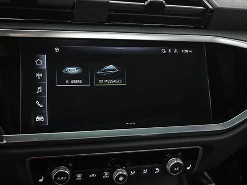 Certified 2025 Audi Q3 2.0T Premium w/ Convenience Package image 15