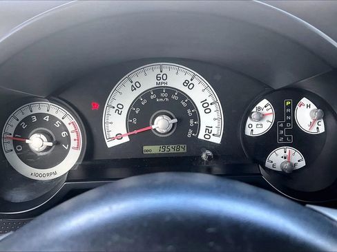 Used 2007 Toyota FJ Cruiser 4WD image 12