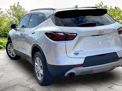 Used 2020 Chevrolet Blazer LT FWD image 4