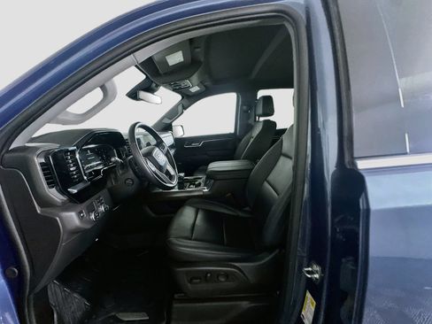 Used 2024 GMC Sierra 1500 SLT RWD image 13
