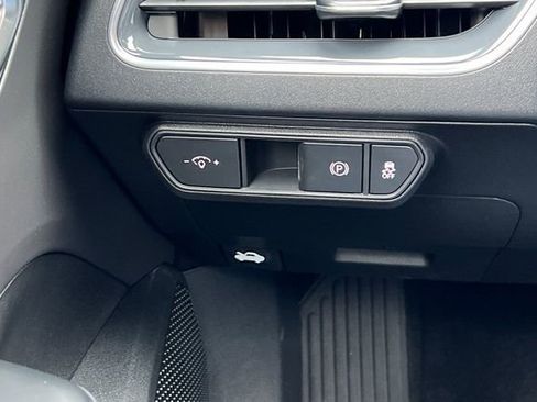 New 2025 Kia K4 EX image 29