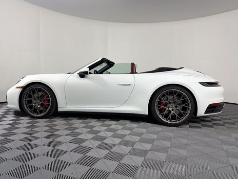 Certified 2022 Porsche 911 Carrera 4S AWD/4WD image 2