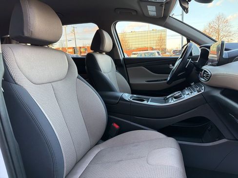 Used 2023 Hyundai Santa Fe SEL image 14