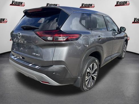 Used 2021 Nissan Rogue SV AWD/4WD image 5