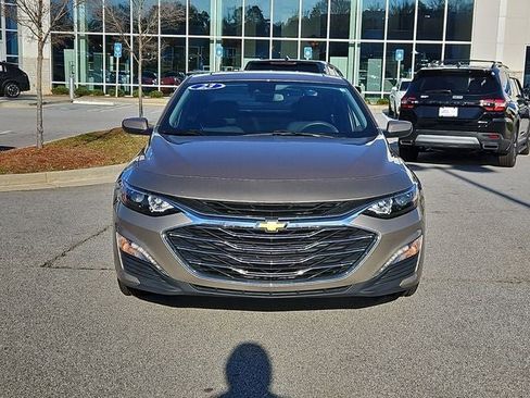 Used 2023 Chevrolet Malibu LT image 3
