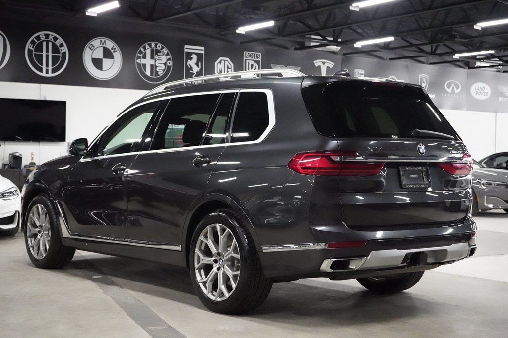 Used 2021 BMW X7 xDrive40i w/ Executive Package AWD/4WD image 3