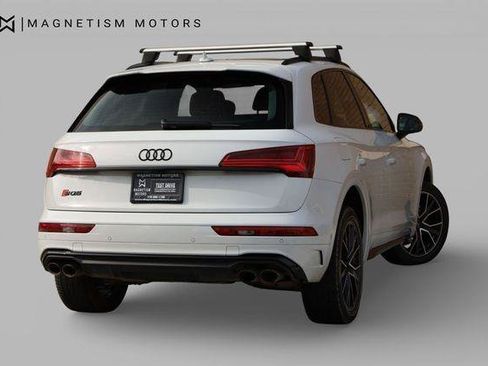 Used 2024 Audi SQ5 Prestige AWD/4WD image 11