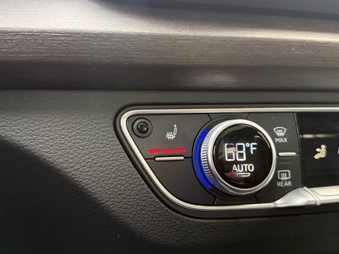 Used 2023 Audi Q5 2.0T Premium Plus w/ Premium Plus Package image 29