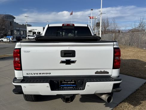 Used 2017 Chevrolet Silverado 2500 High Country w/ Duramax Plus Package image 4