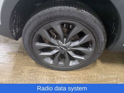 Used 2022 Kia Sorento SX Prestige image 28