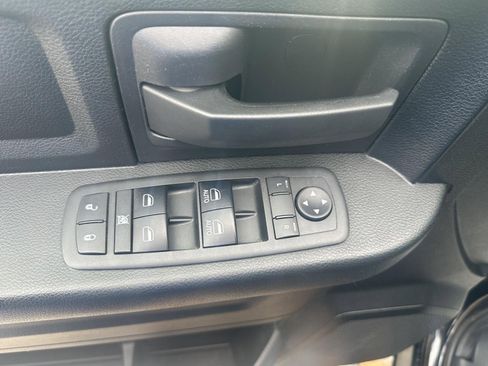 Used 2018 RAM 1500 Express w/ Express Value Package image 14