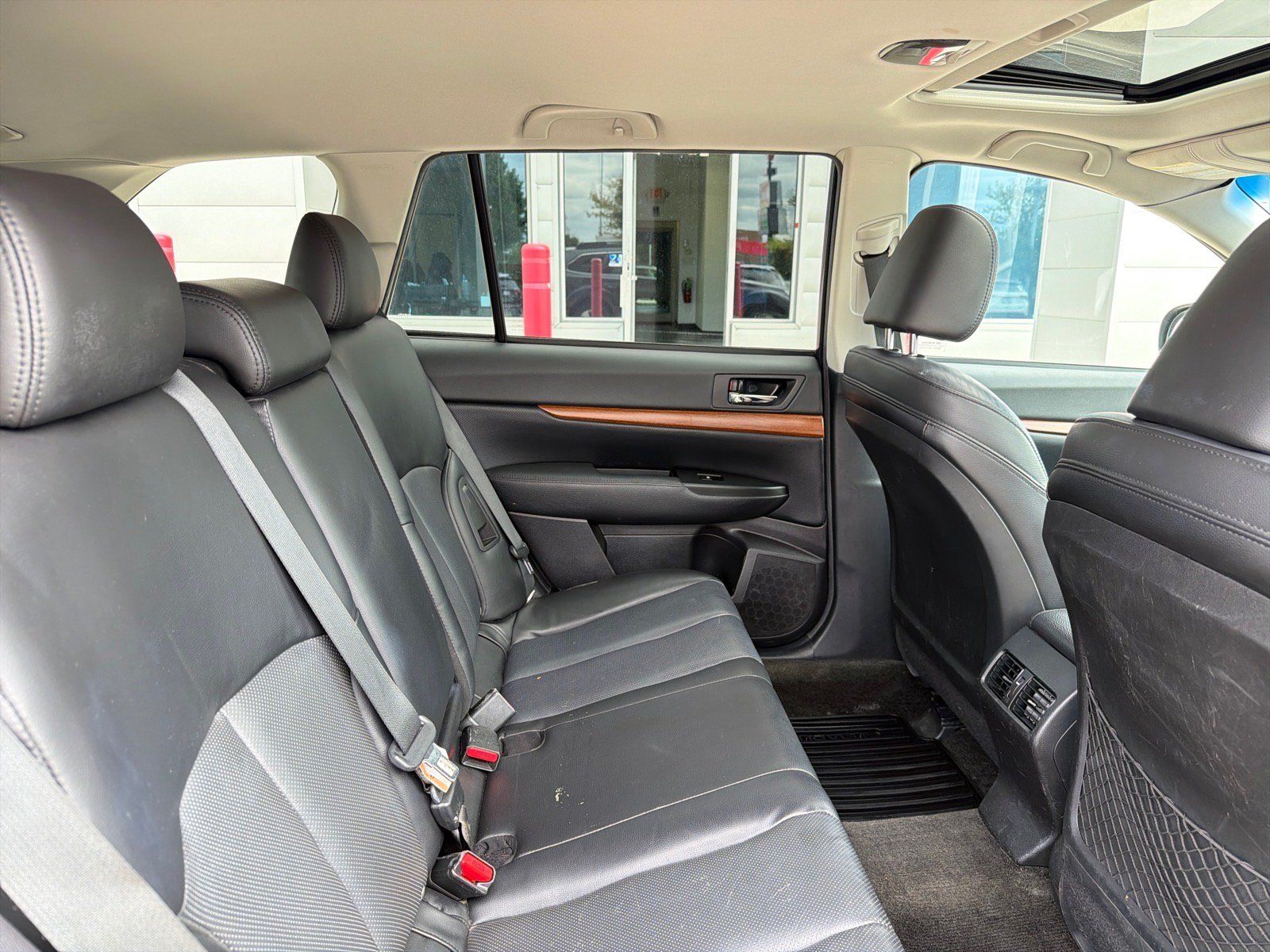 Used 2013 Subaru Outback 2.5i Limited AWD/4WD image 22