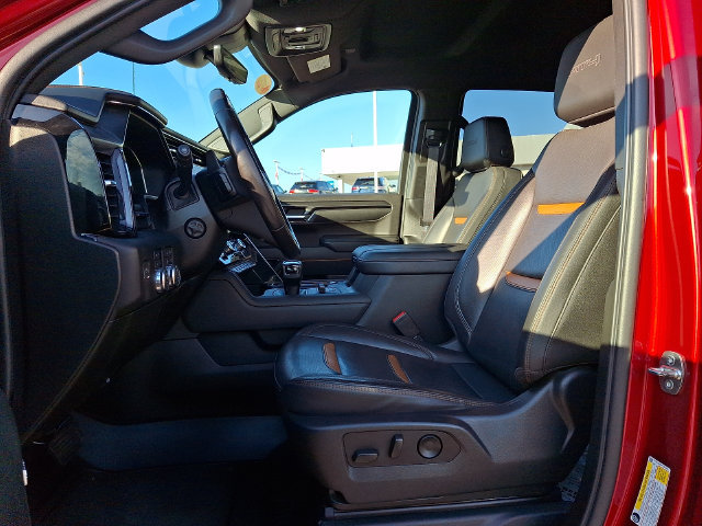 Used 2023 GMC Sierra 1500 AT4 w/ AT4 Premium Package AWD/4WD image 13