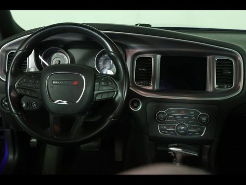 Used 2019 Dodge Charger GT RWD image 13