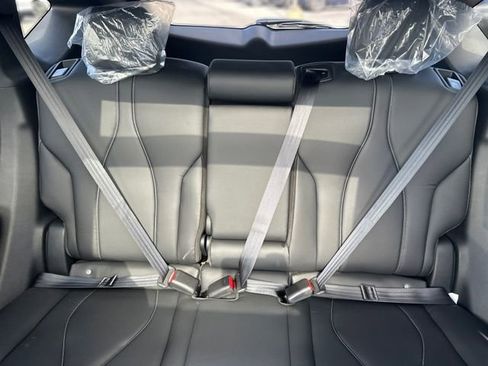 New 2025 Acura RDX SH-AWD image 21