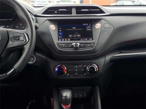 Certified 2023 Chevrolet TrailBlazer RS image 28